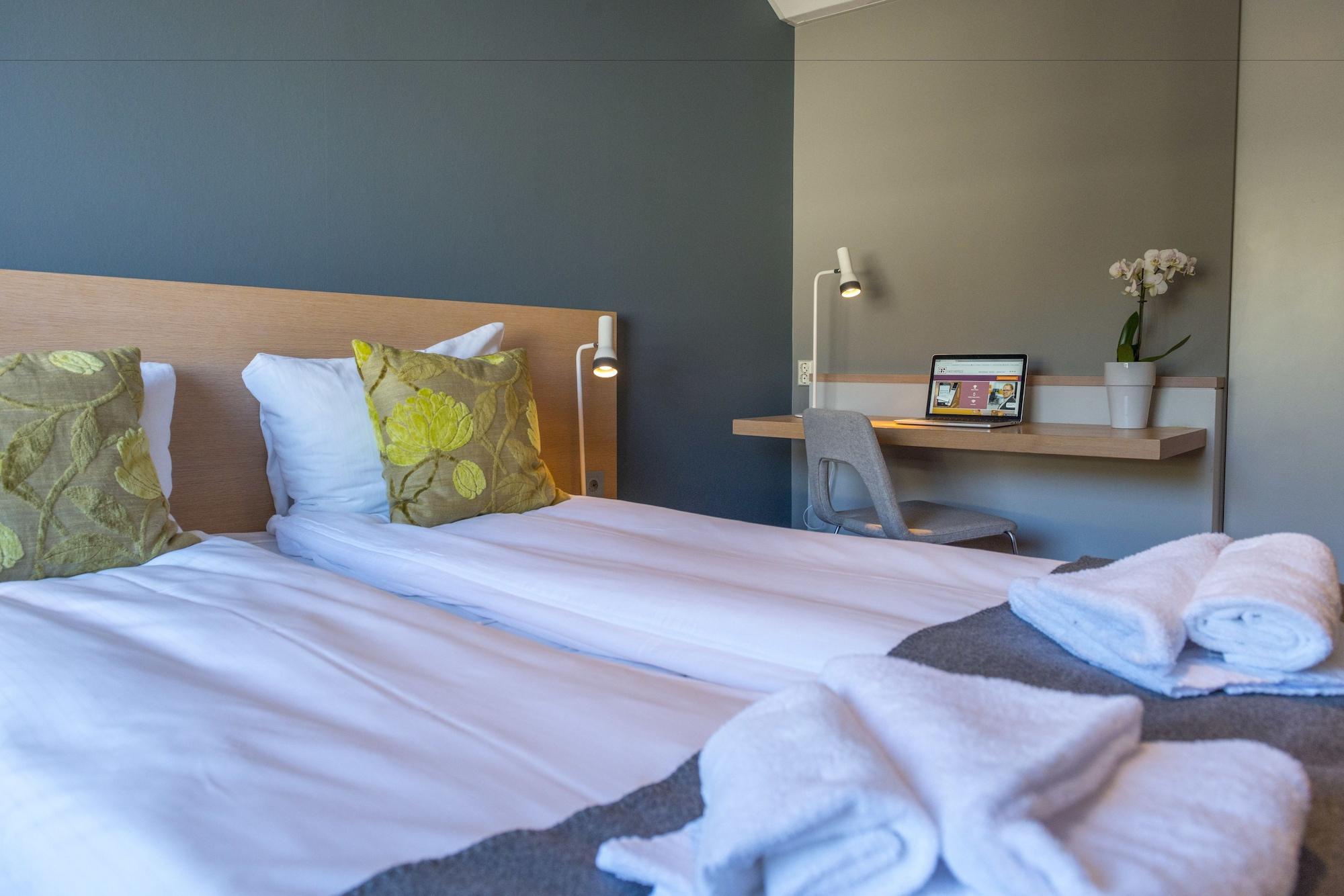 Hotel Aurora Svolvaer Ngoại thất bức ảnh