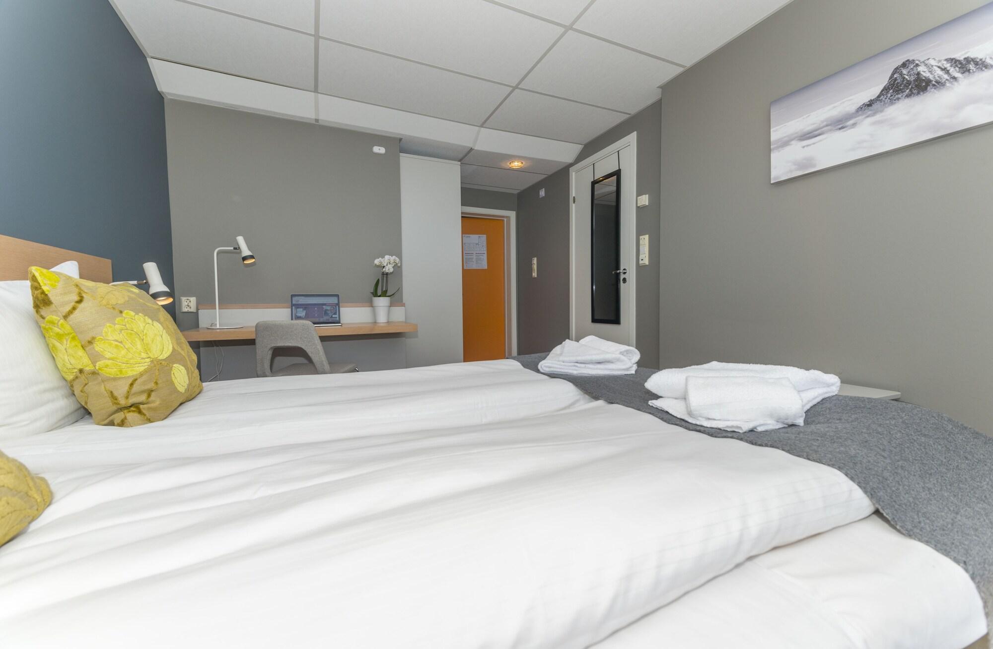 Hotel Aurora Svolvaer Ngoại thất bức ảnh