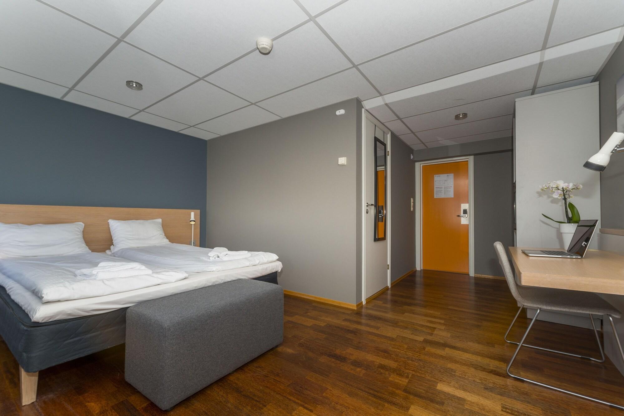 Hotel Aurora Svolvaer Ngoại thất bức ảnh